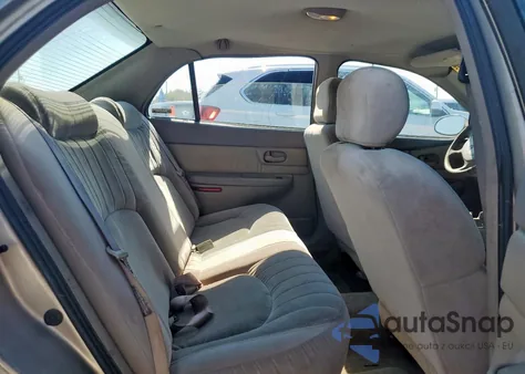 2001 Buick Century Custom z USA, uszkodzony, nr VIN 2G4WS52J011175695